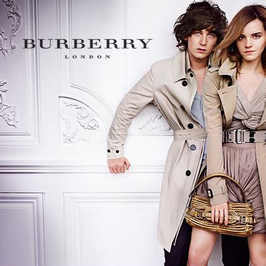 burberry sale 2014 date